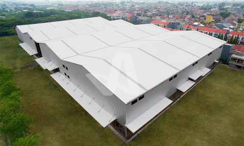 Alderon Proyek Aplikasi Atap Gudang Atap Anti Panas