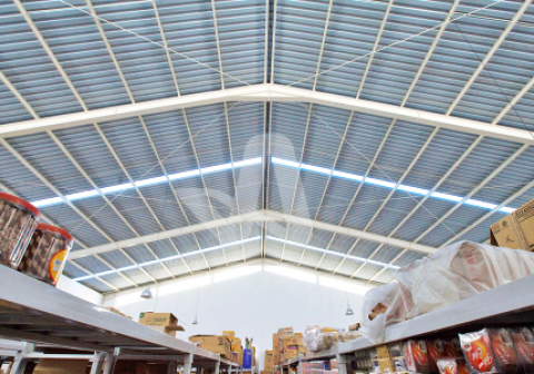 Alderon aplikasi proyek pada atap supermarket